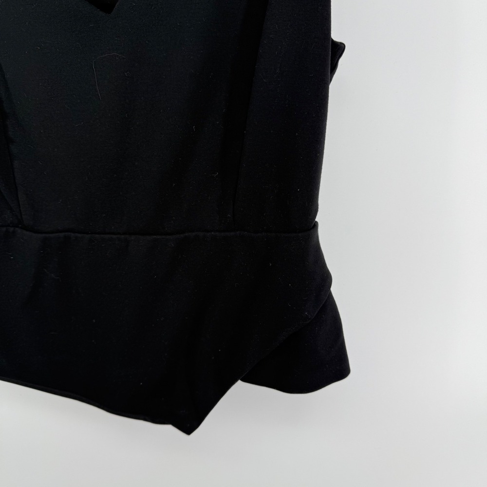 White House Black Market Black Sleeveless Peplum V Neck Top Size 10 - Picture 4 of 5